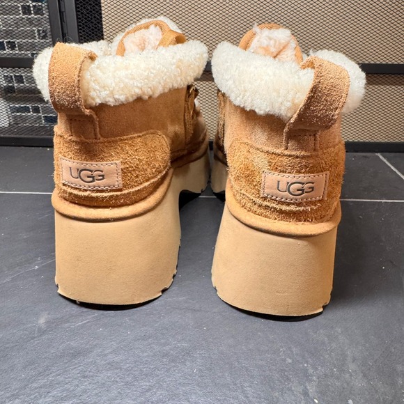 UGG Platform Classic New Heights Boots Womens Tan Suede Shearling Lined Size 9 - Picture 8 of 10